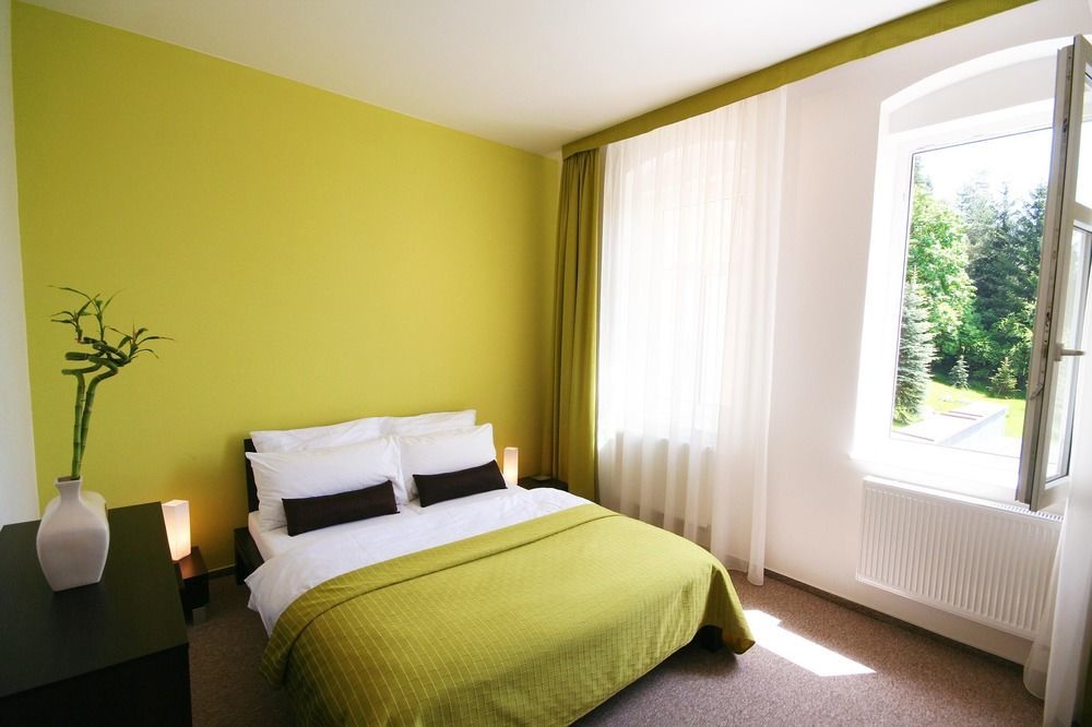 Boutique Hotel Swisshouse Mariánské Lázně Eksteriør bilde